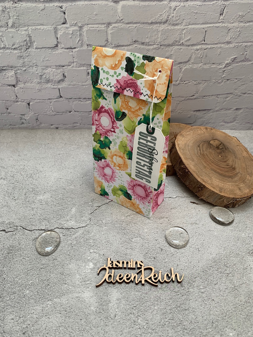 Tintenkunst - Geschenktute 1.jpg